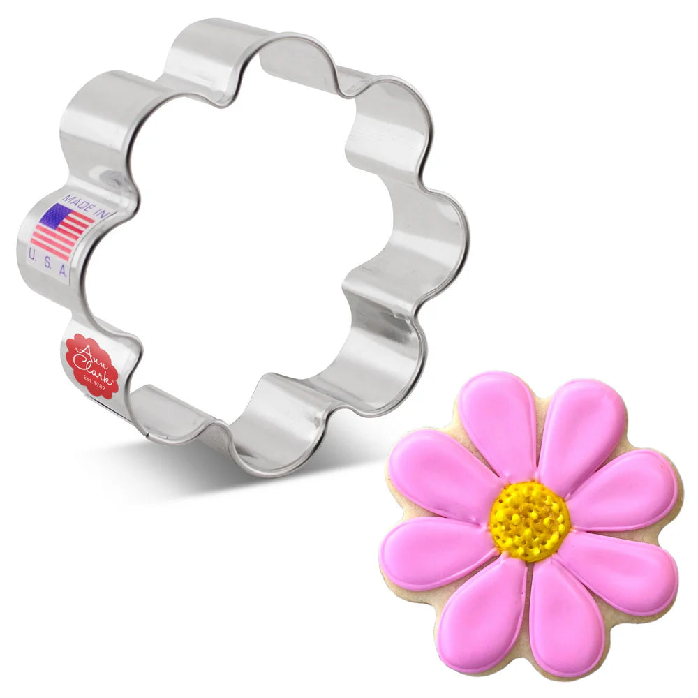 Small Flower Cookie Cutter 3"