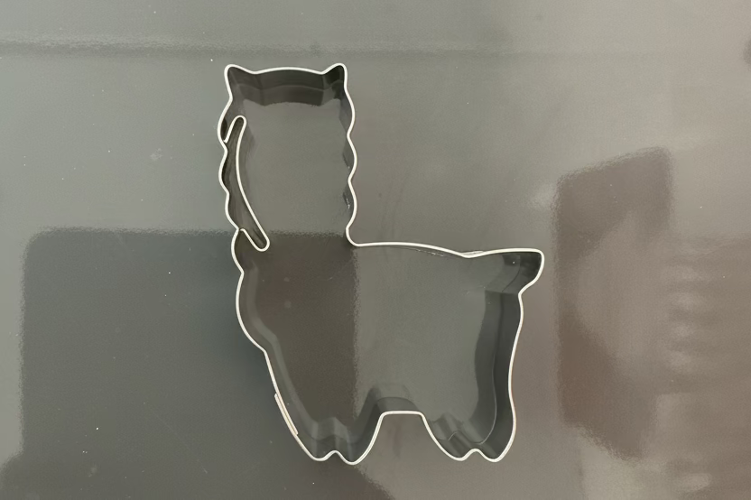 Llama Cookie Cutter 4”