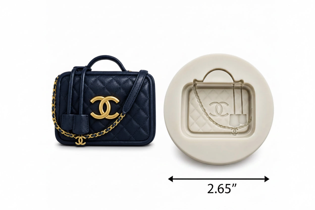 CC Purse W Chain