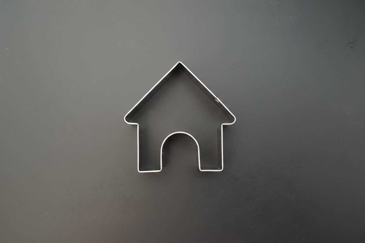 Dog House Cookie Cutter 3"